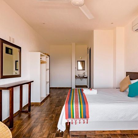 Punta Kai Hotel & Hostal 埃斯孔迪多港 客房 照片