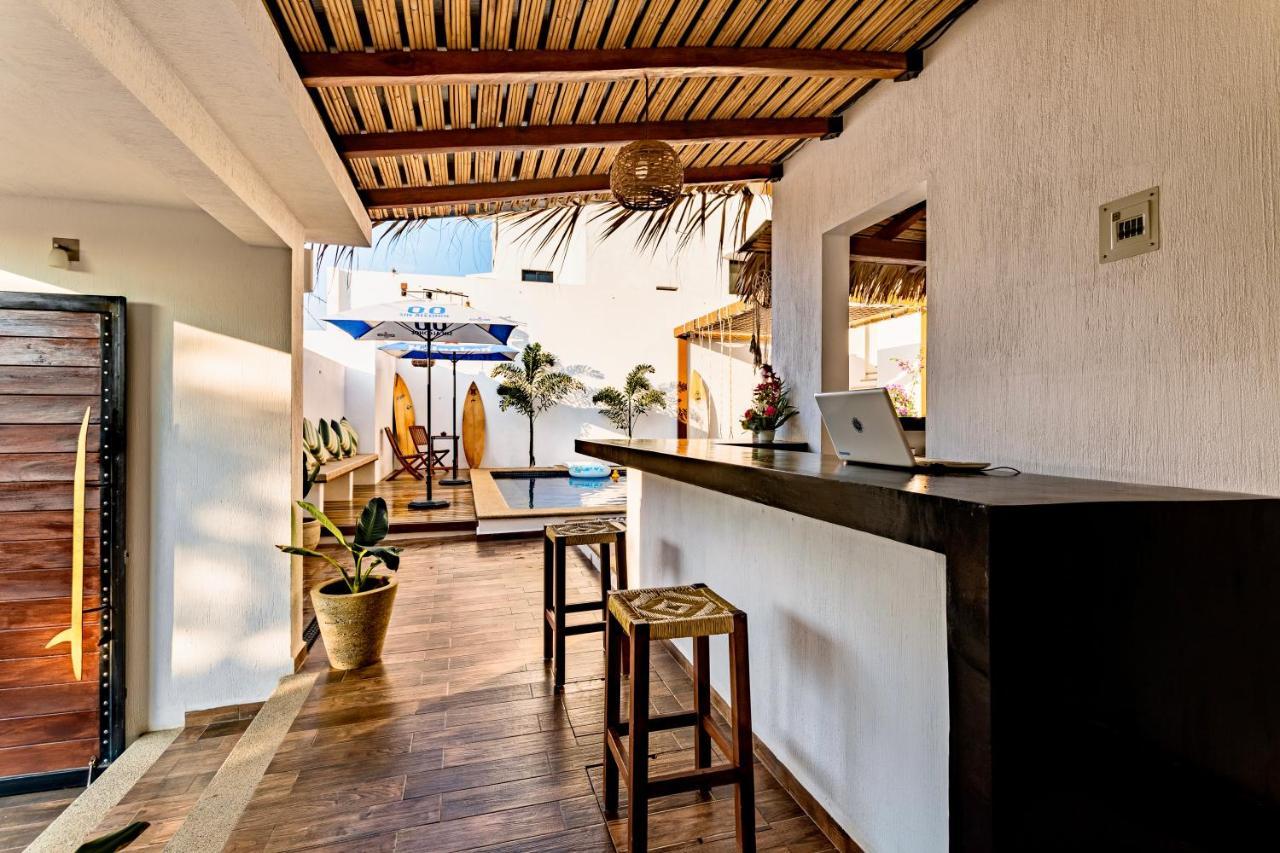 Punta Kai Hotel & Hostal 埃斯孔迪多港 外观 照片