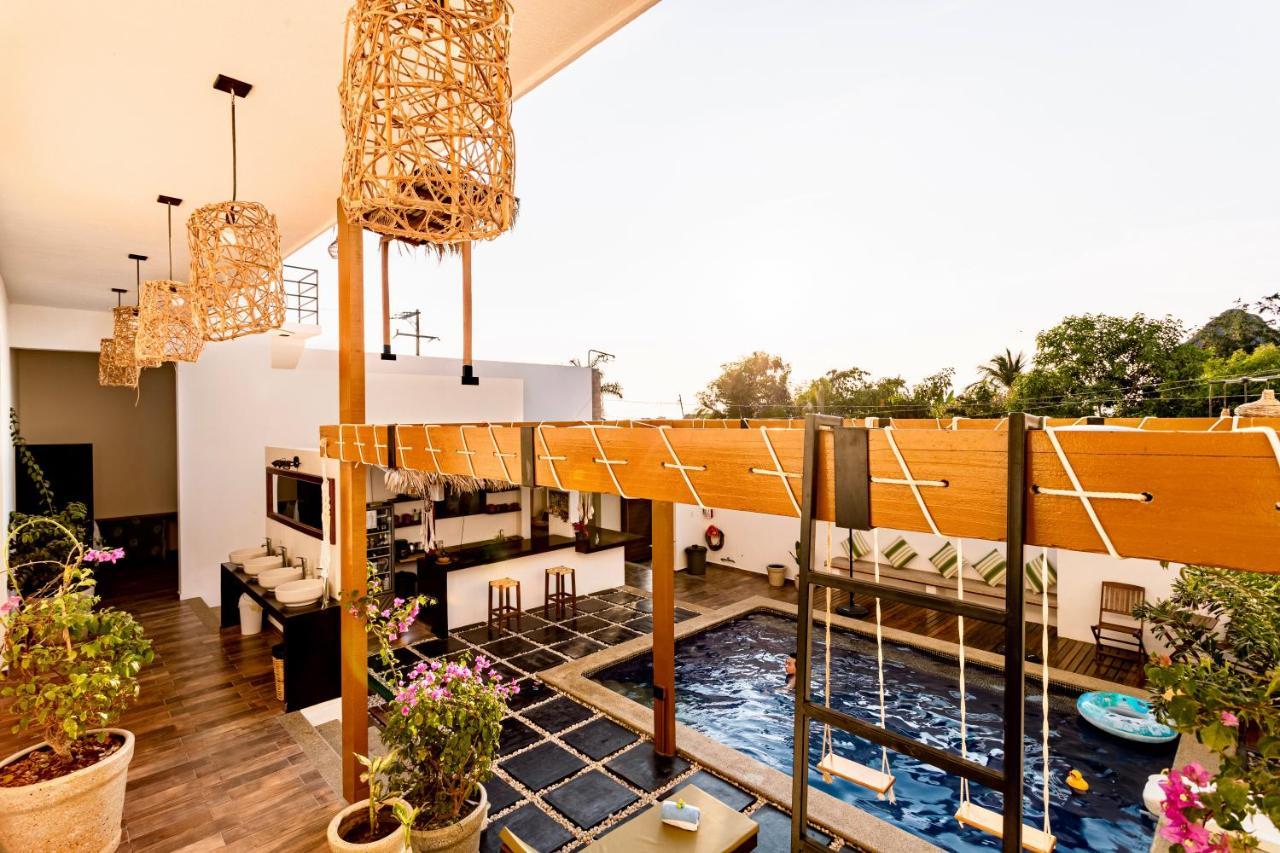 Punta Kai Hotel & Hostal 埃斯孔迪多港 外观 照片
